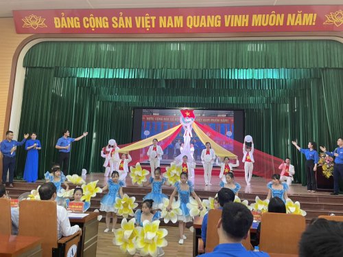 đoàn.jpg